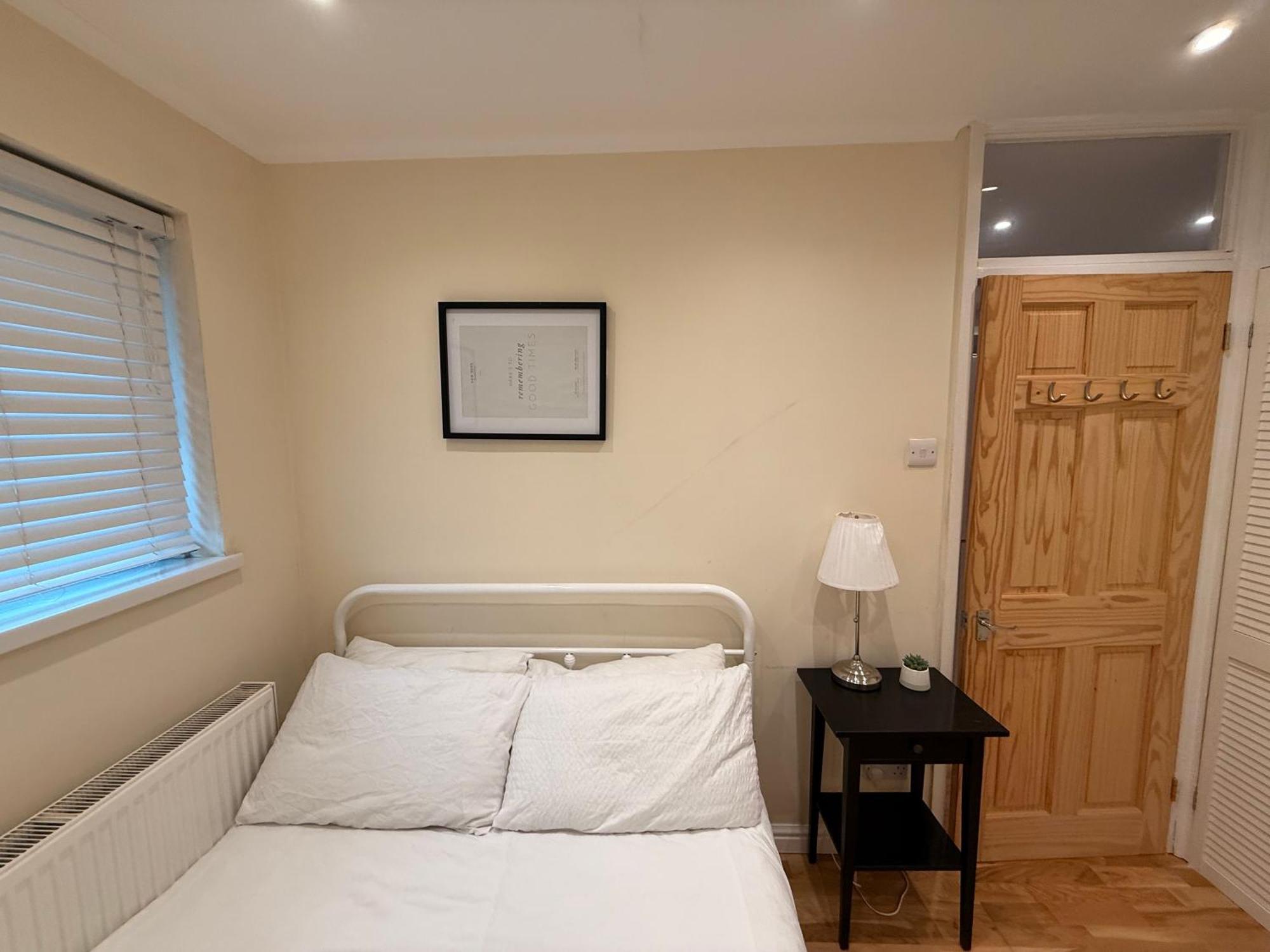 Two Bedroom Flat In The Heart Of Londres Exterior foto