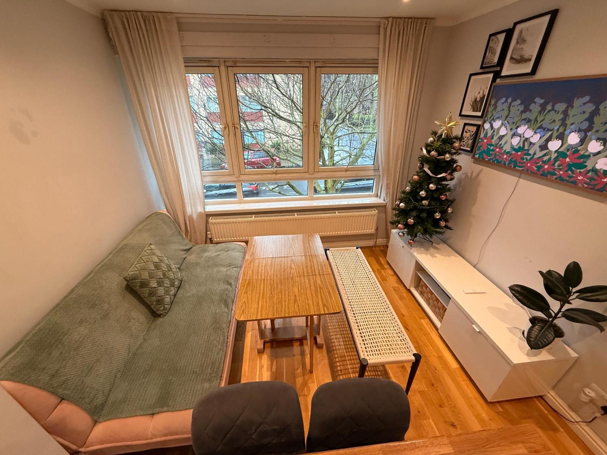 Two Bedroom Flat In The Heart Of Londres Exterior foto
