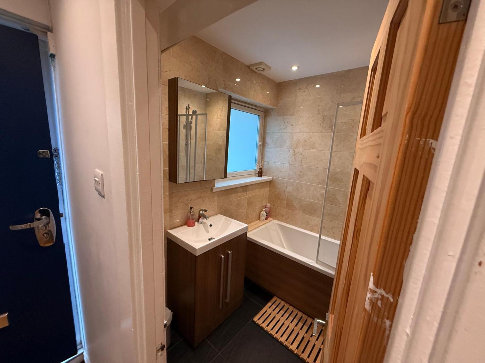 Two Bedroom Flat In The Heart Of Londres Exterior foto